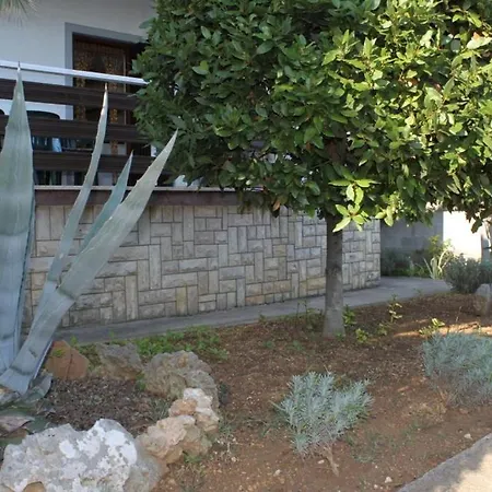 By The Sea Tkon, Pasman - 8395