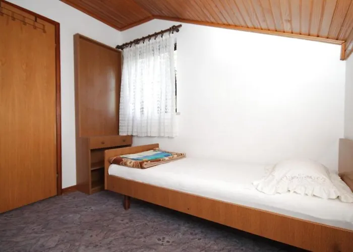 Apartman By The Sea Tkon, Pasman - 8395